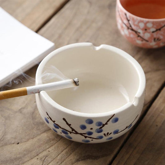 Japanese Style Ceramic Large Ashtray – Snow Glaze Finish for Home, Office, and Club Decor